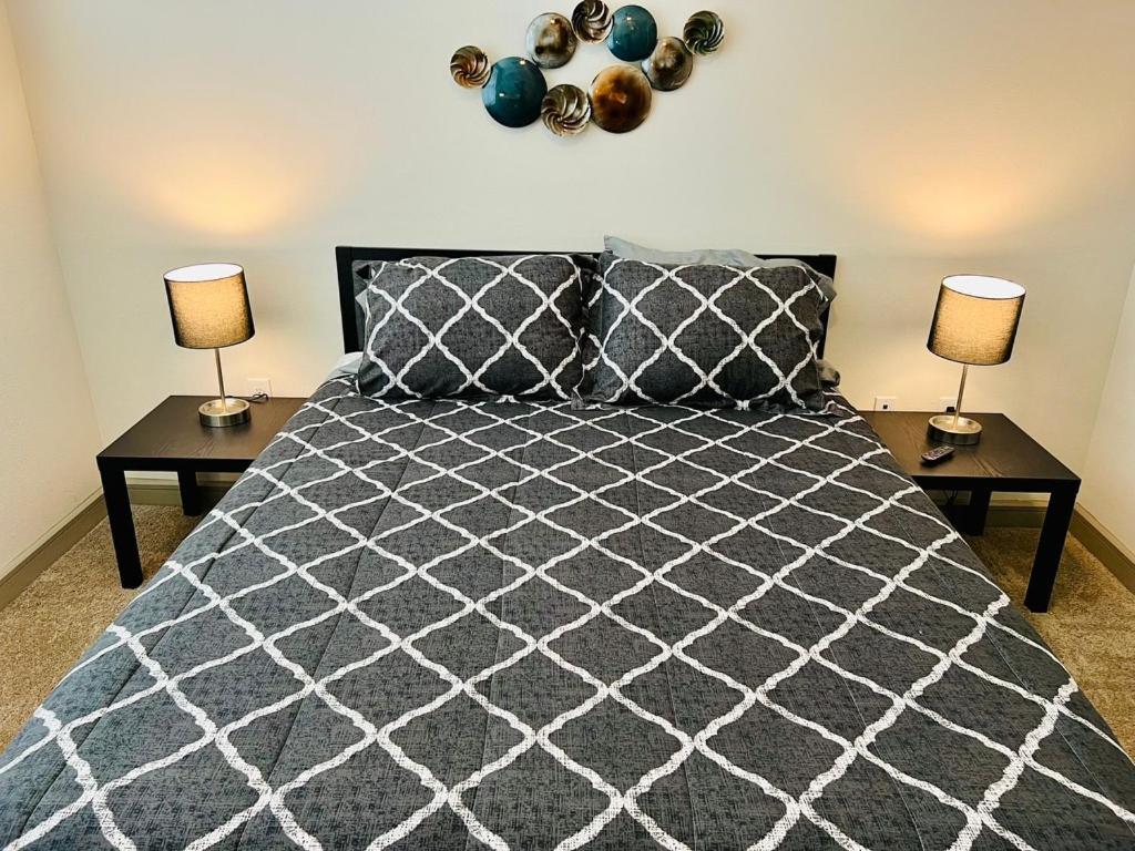 Downtown Apt Free Parking - Pool - Gym - Fully Kitchen Houston Eksteriør billede