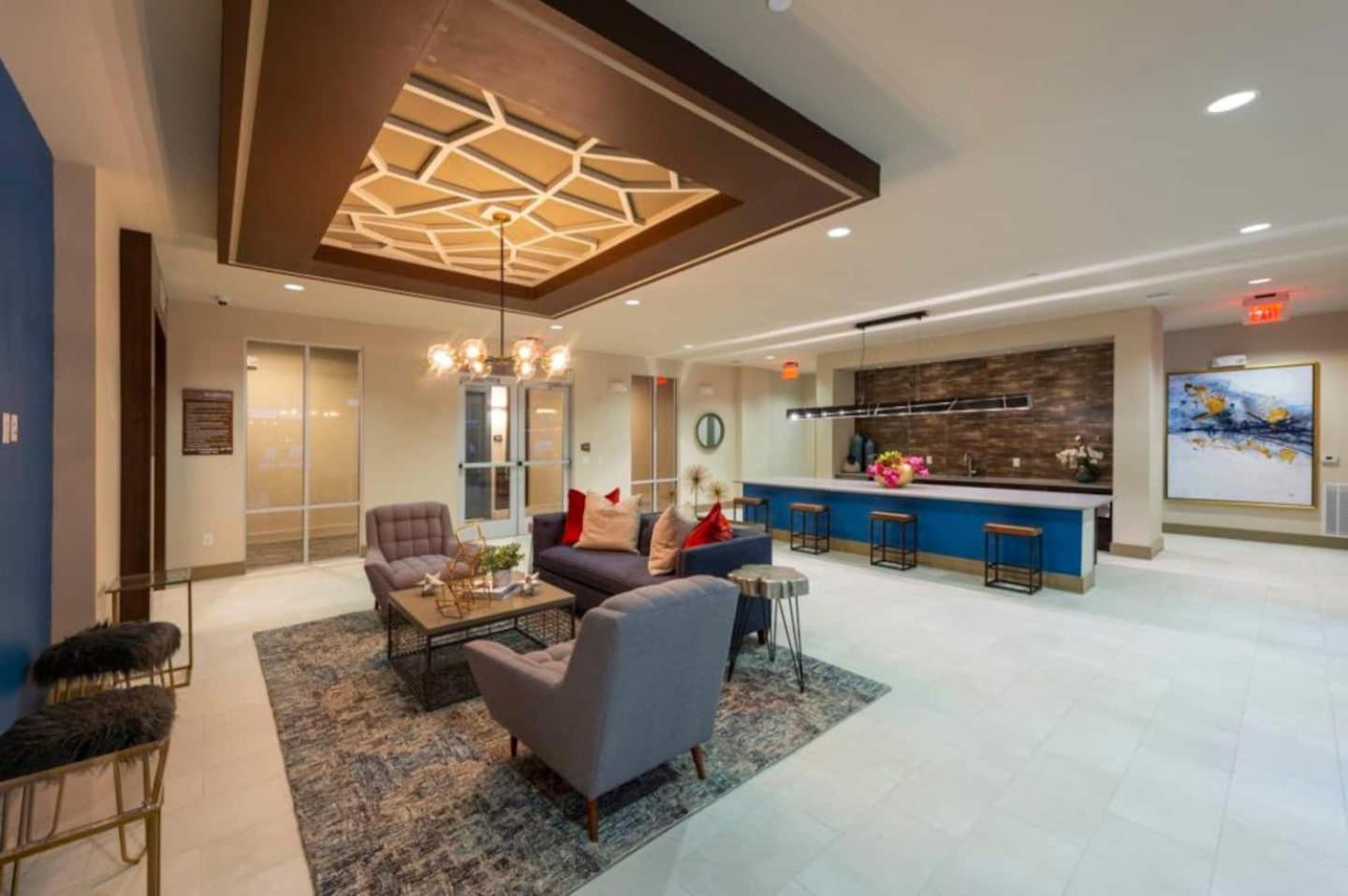Downtown Apt Free Parking - Pool - Gym - Fully Kitchen Houston Eksteriør billede